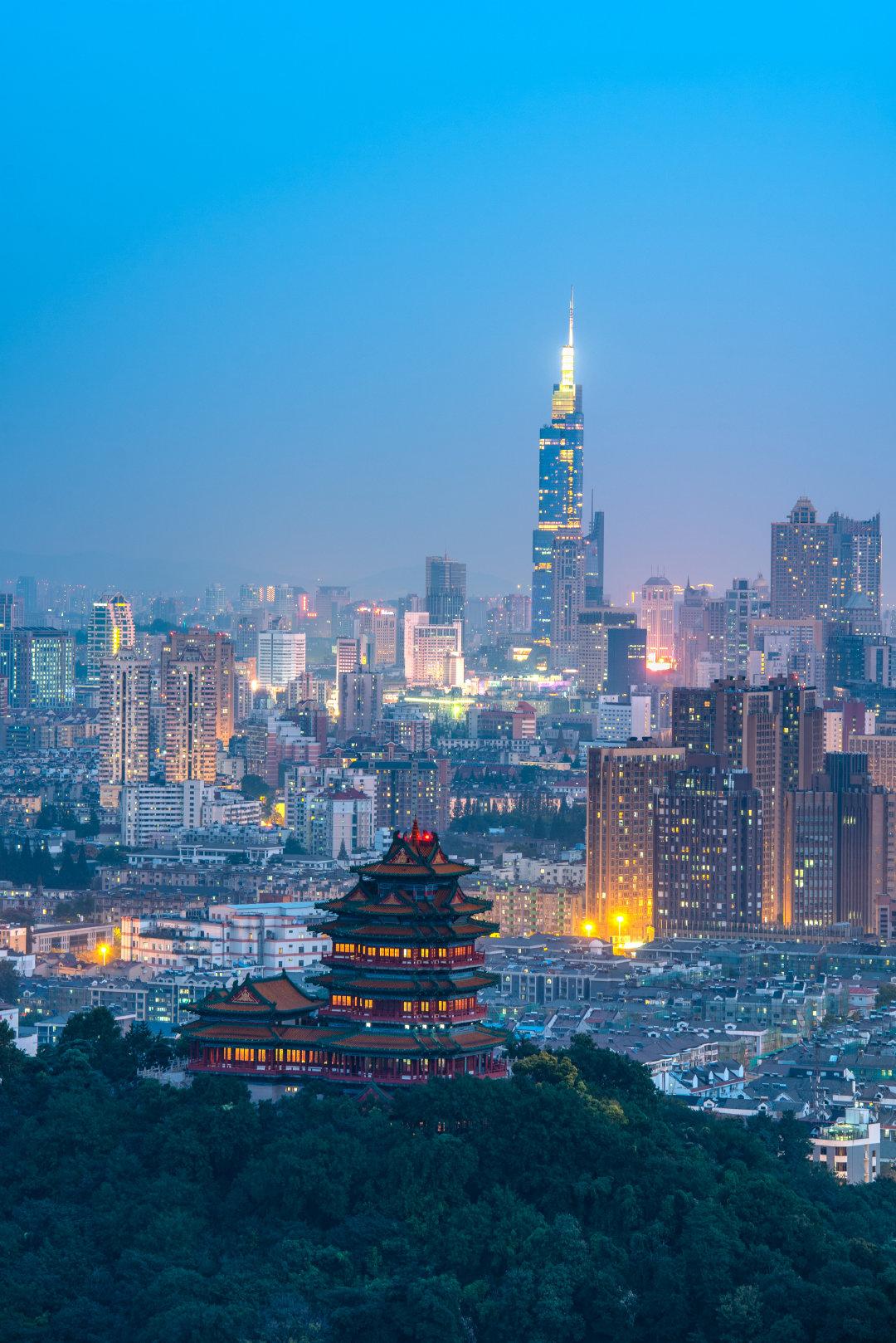 江蘇化肥廠立體車間輸送升級(jí)方案——銀星機(jī)械聯(lián)動(dòng)技術(shù)解析